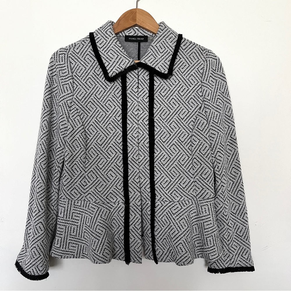 Brand New Ivanka Trump Size 10 Women’s Top